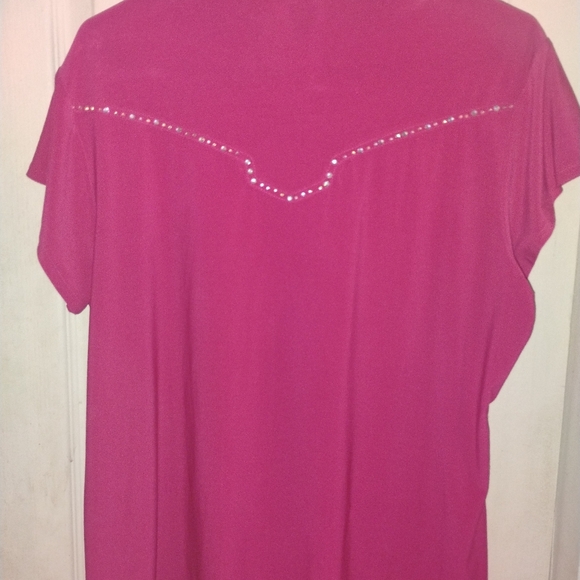 Chic Pink Button-Down Shirt with Rhinestone Accents - Picture 7 of 10